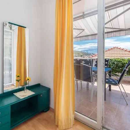 Apartmani Kala Podgora Exterior photo